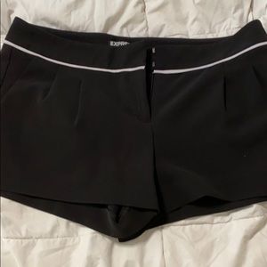 Express Shorts